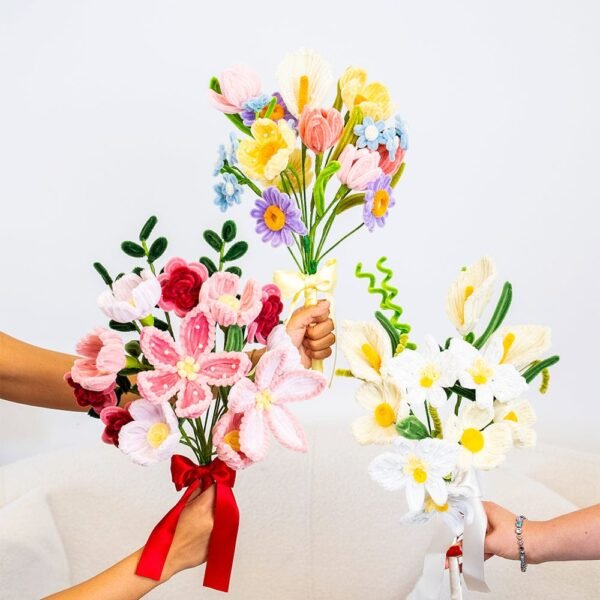 Blushing Bouquet - Pipe Cleaner Bouquet Kit