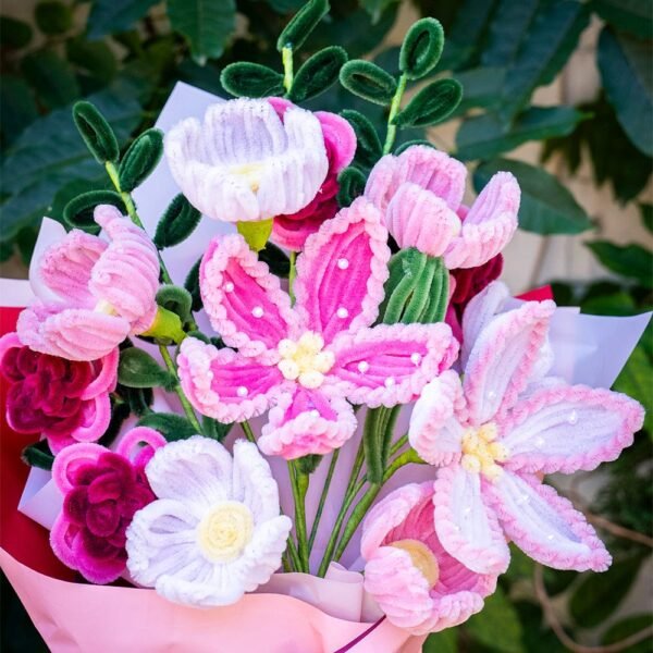 Blushing Bouquet - Pipe Cleaner Bouquet Kit-Kit for Beginners
