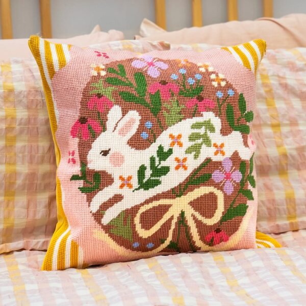BOUNDING BUNNY - Tapestry Needlepoint Cushion Kit